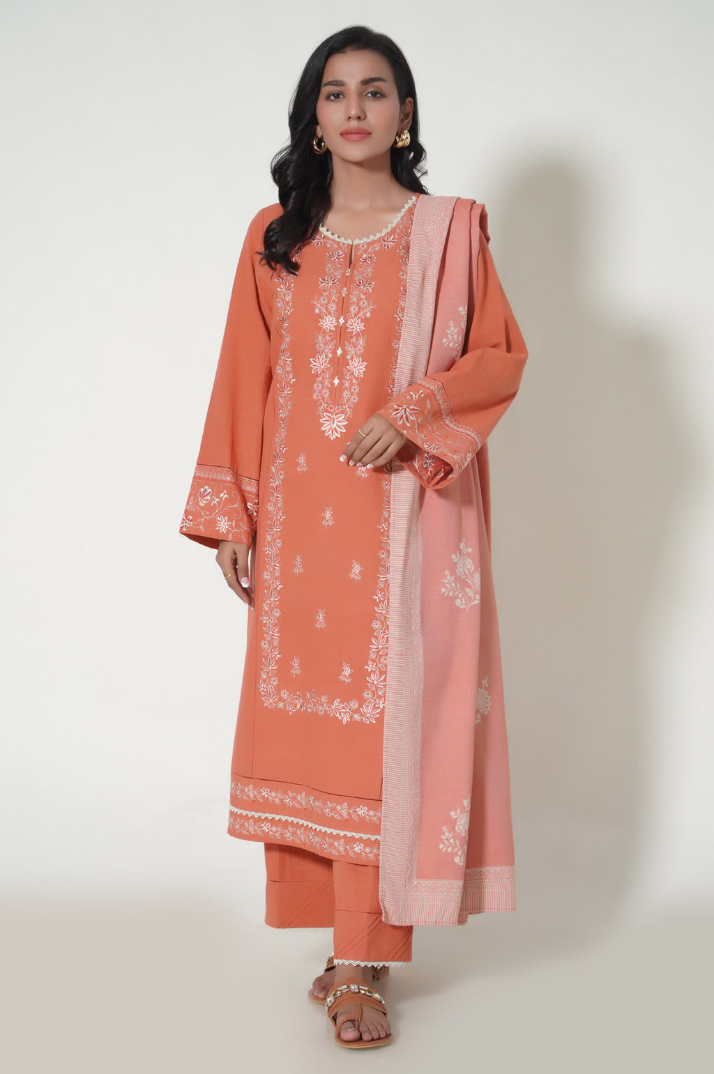 Unstitched 3 Piece Embroidered Khaddar Suit