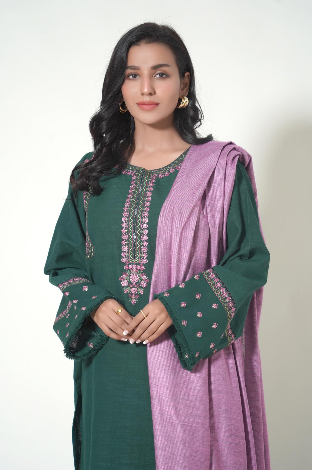 Unstitched 3 Piece Embroidered Khaddar Suit