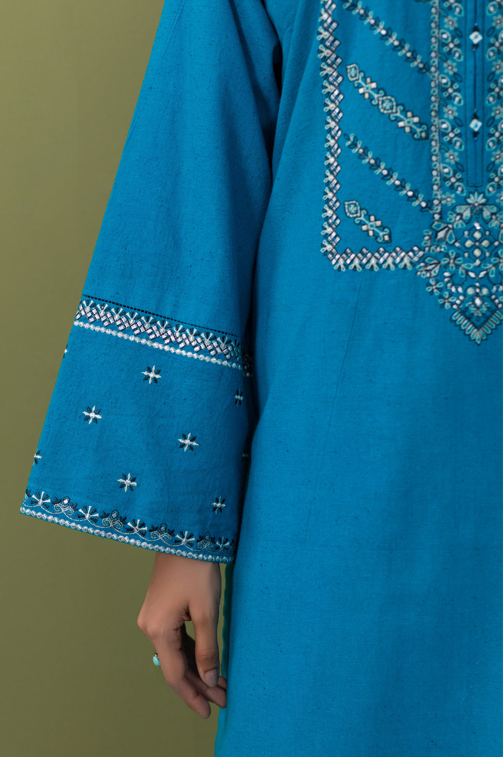 Unstitched 3 Piece Embroidered Neps Khaddar Suit