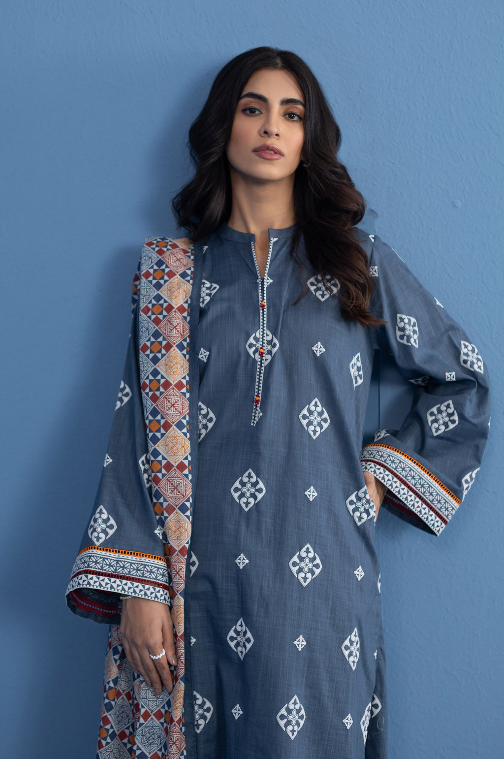 Unstitched 3 Piece slub printed suit