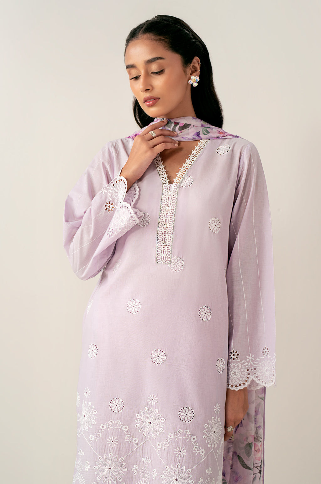 Unstitched 3 Piece Embroidered Chikankari Lawn Suit