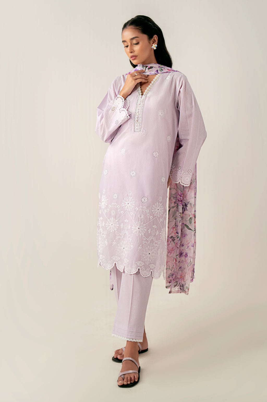 Unstitched 3 Piece Embroidered Chikankari Lawn Suit