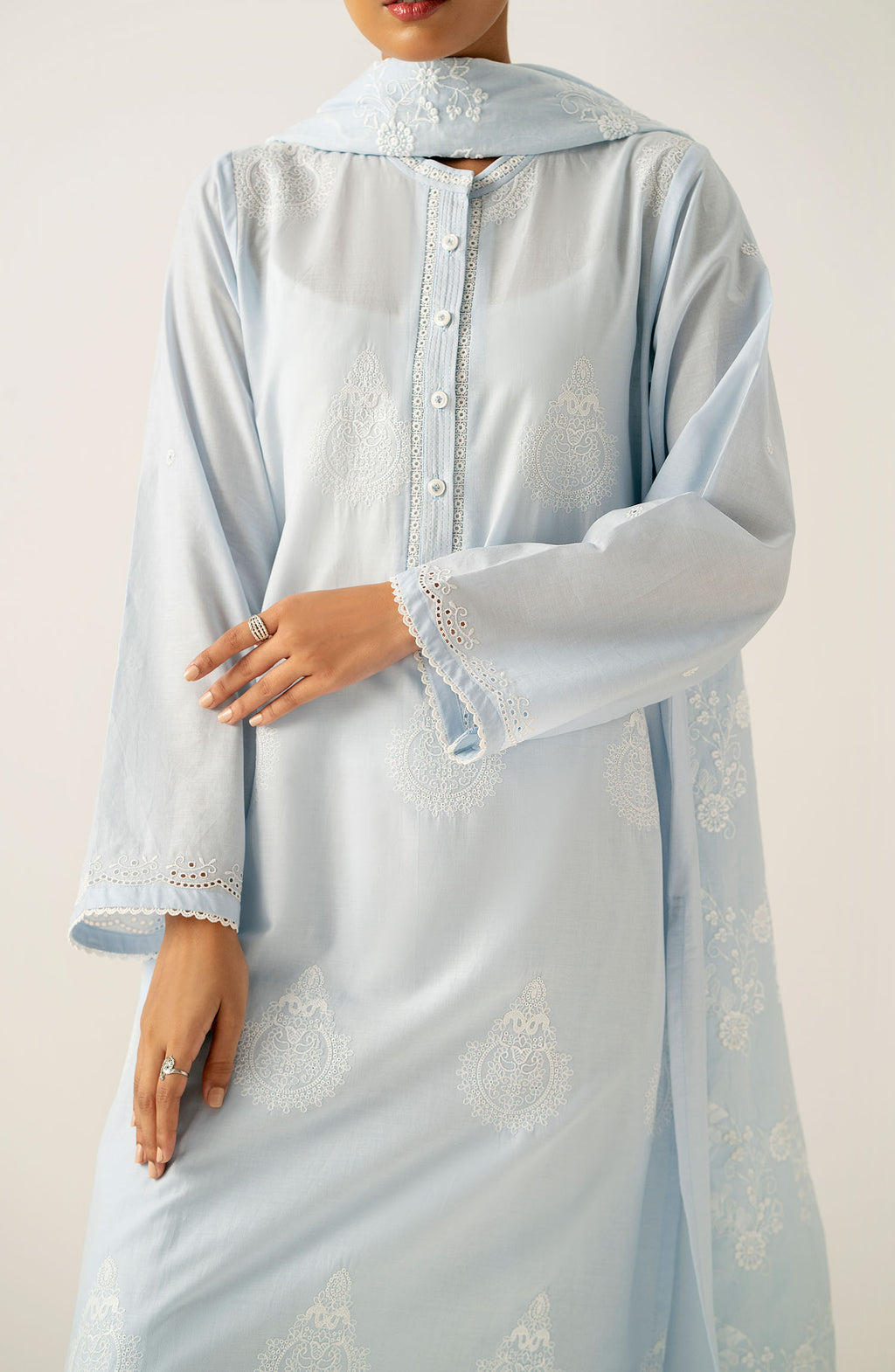 Stitched 3 Piece Embroidered Lawn Chikankari Suit