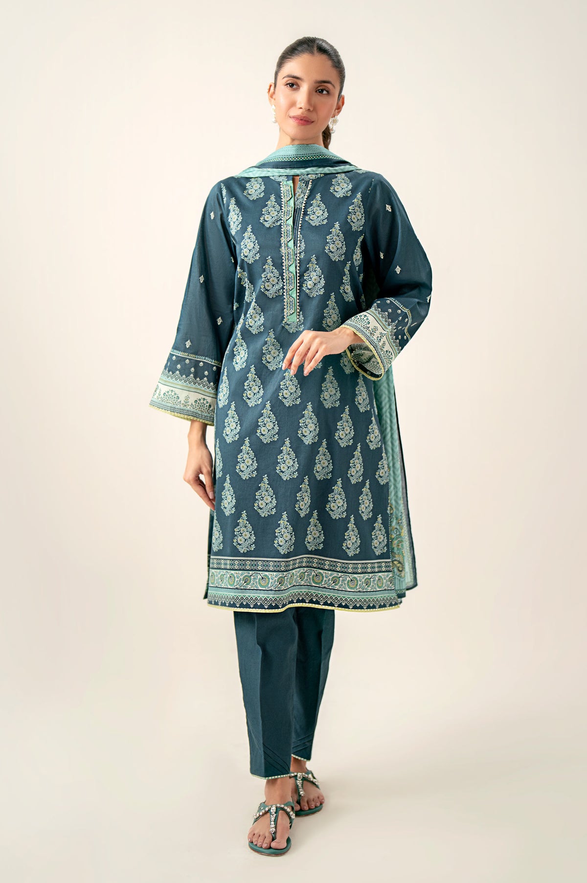 Unstitched 3 Piece Printed Lawn Shirt with Lawn Dupatta