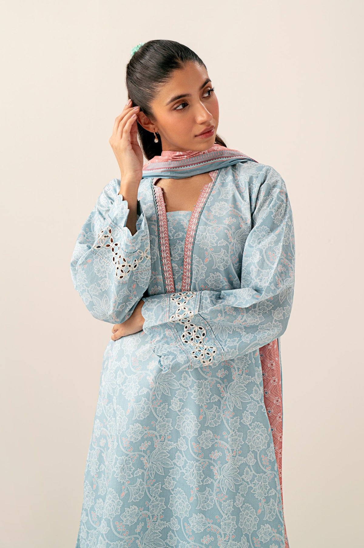 Unstitched 3 Piece Embroidered Lawn Shirt with Printed Lawn Dupatta