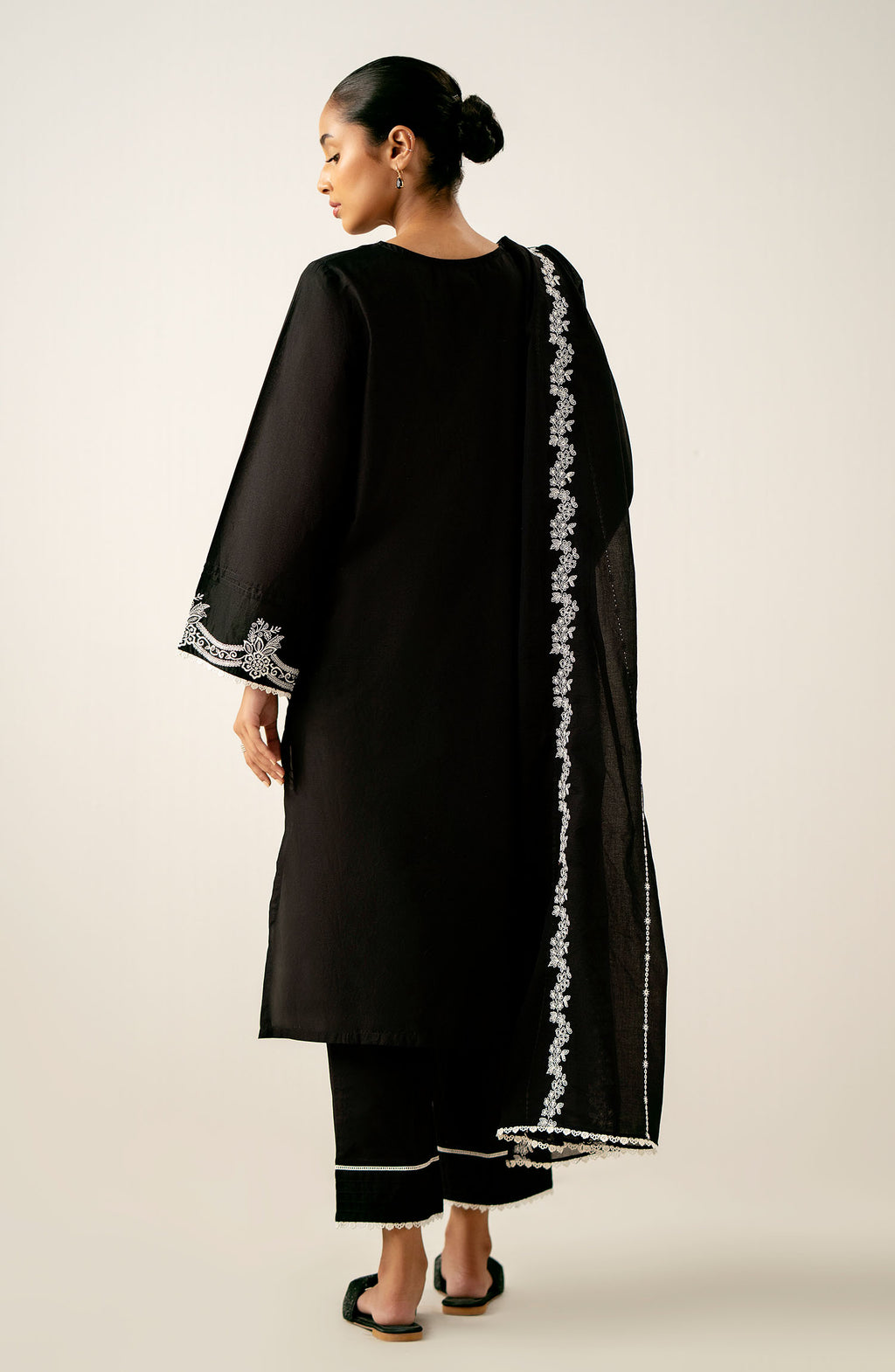 Unstitched 3 Piece Printed Chikankari Lawn Suit