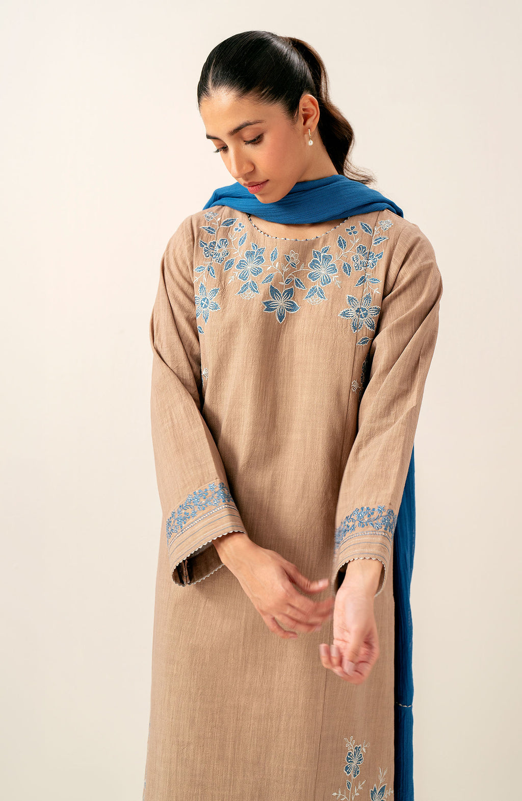 Stitched 3 Piece Embroidered Slub Lawn Suit