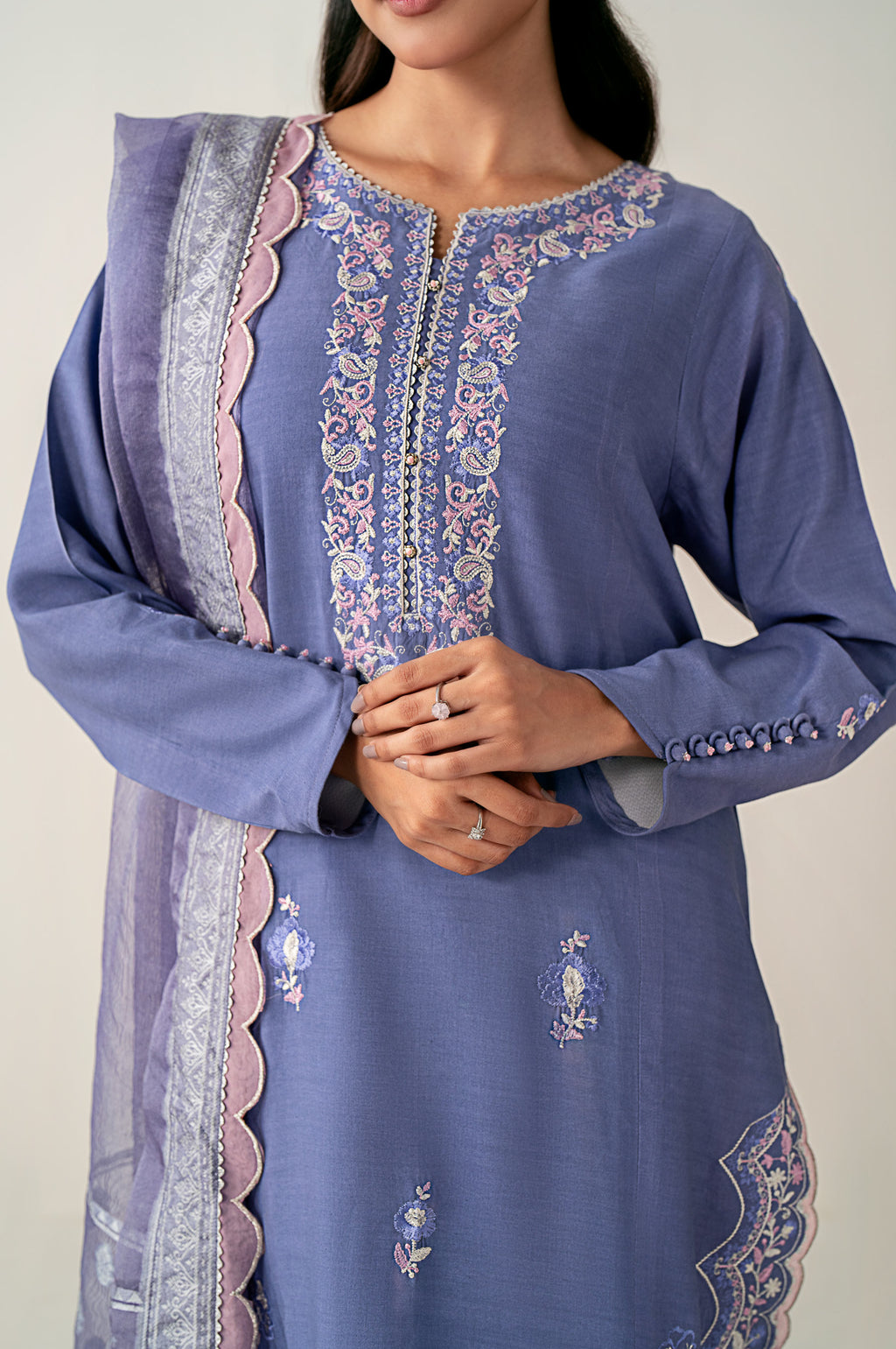 Unstitched 3 Piece Embroidered Oak Silk Shirt with Cotton Net Jacquard Dupatta
