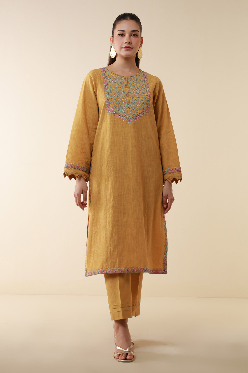 Unstitched 3 Piece Embroidered Textured Lawn Suit