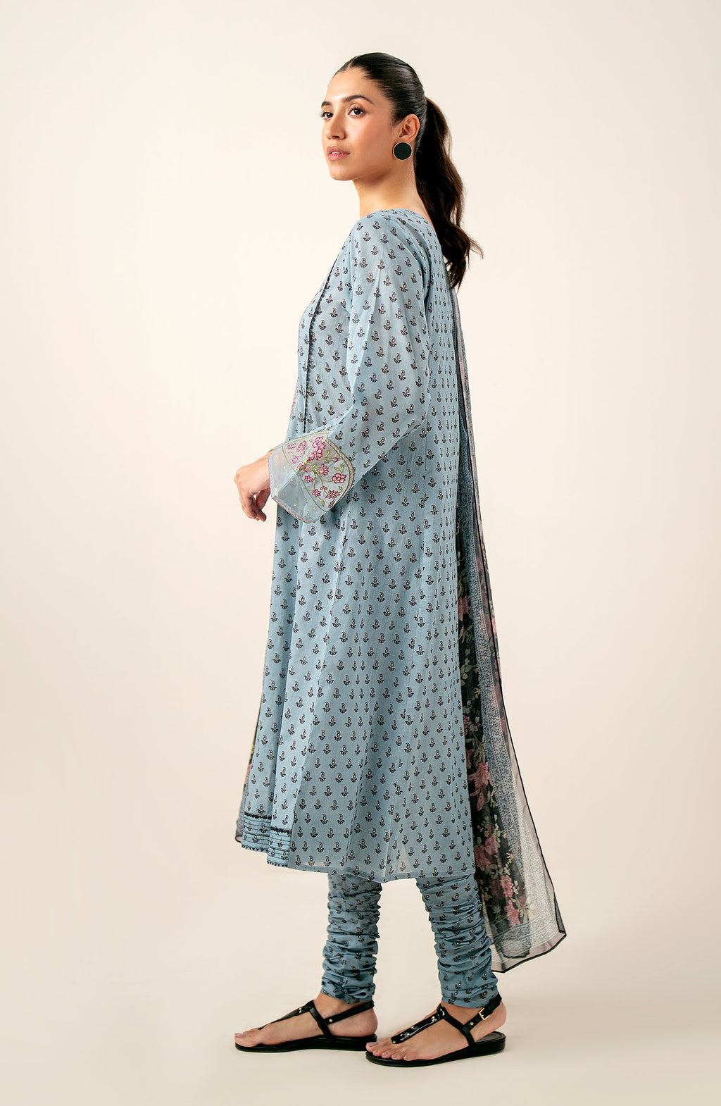 Unstitched 3 Piece Printed Lawn Shirt with Printed Chiffon Dupatta