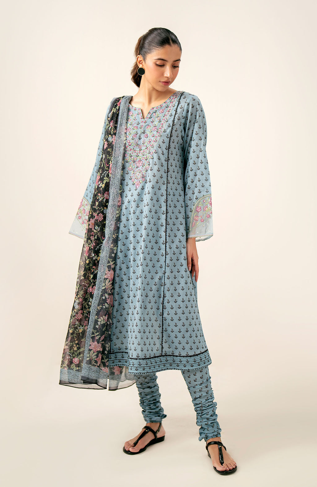 Unstitched 3 Piece Printed Lawn Shirt with Printed Chiffon Dupatta