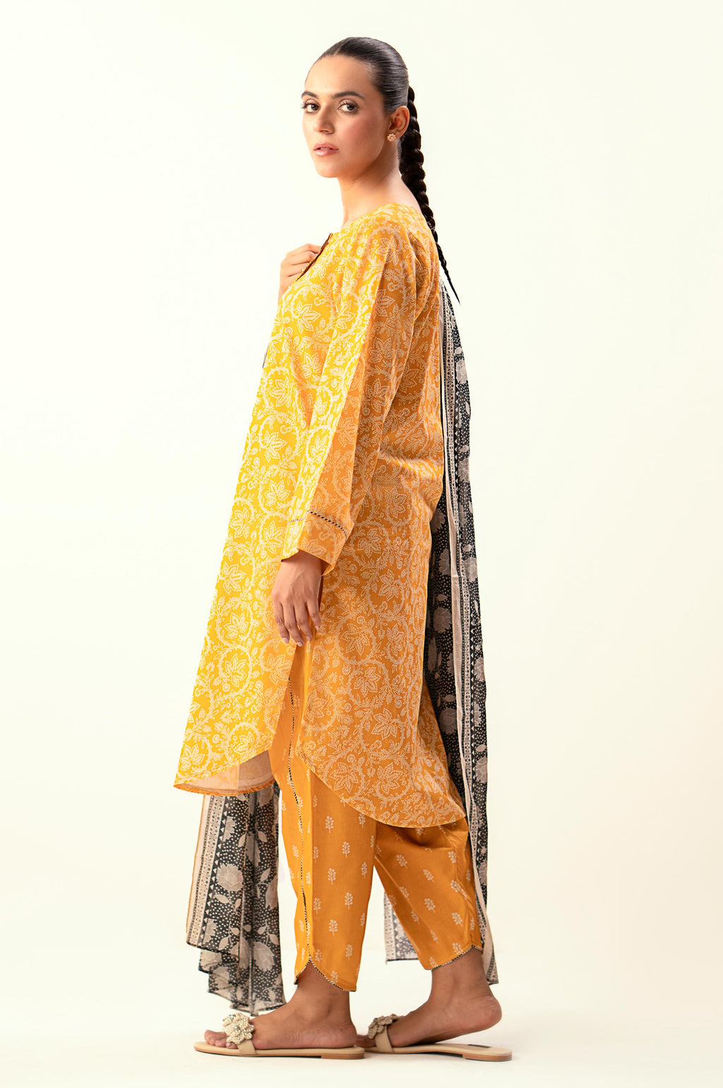 Unstitched 3 Piece Printed Lawn Suit