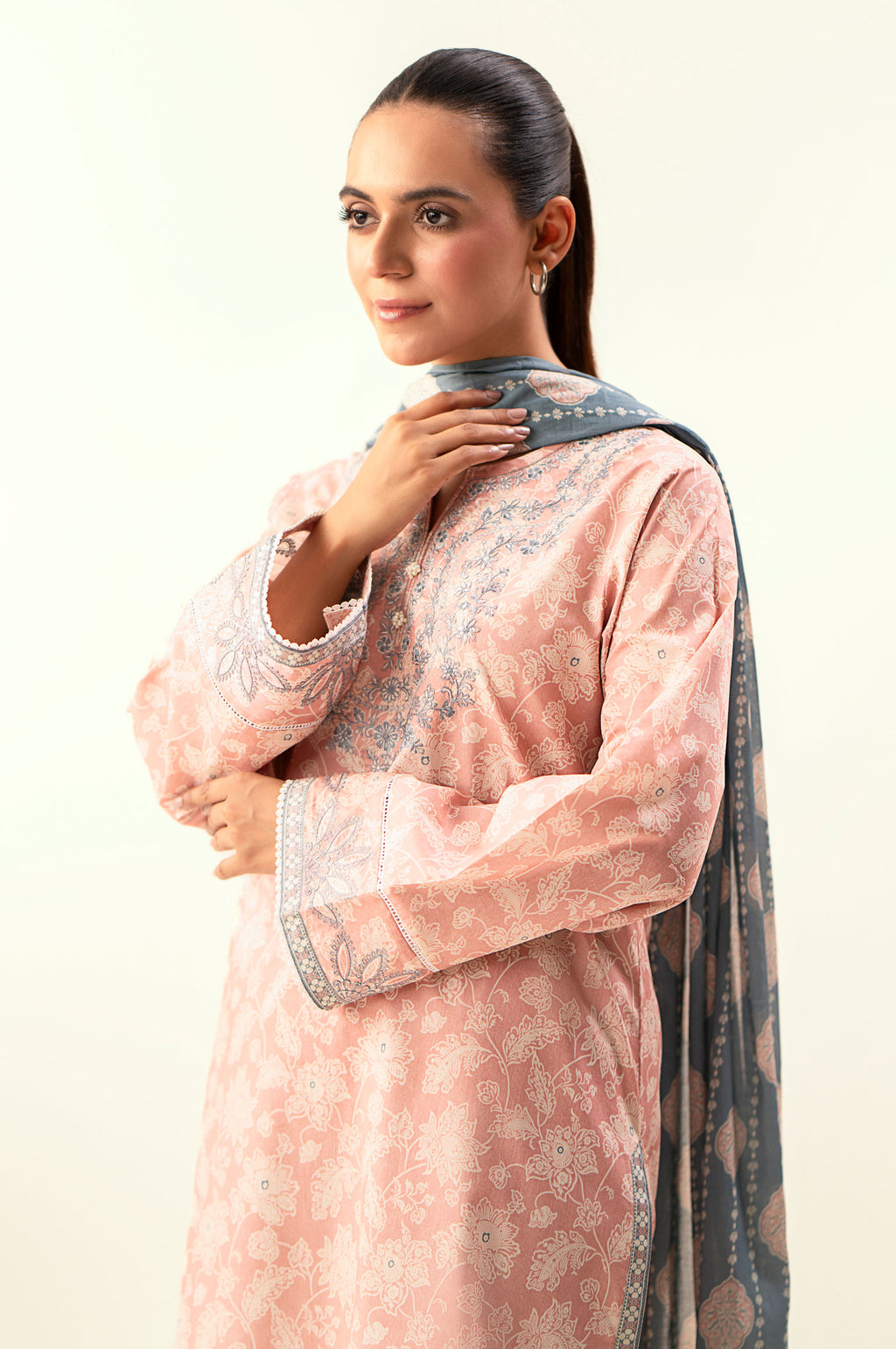 Unstitched 3 Piece Embroidered Lawn Suit