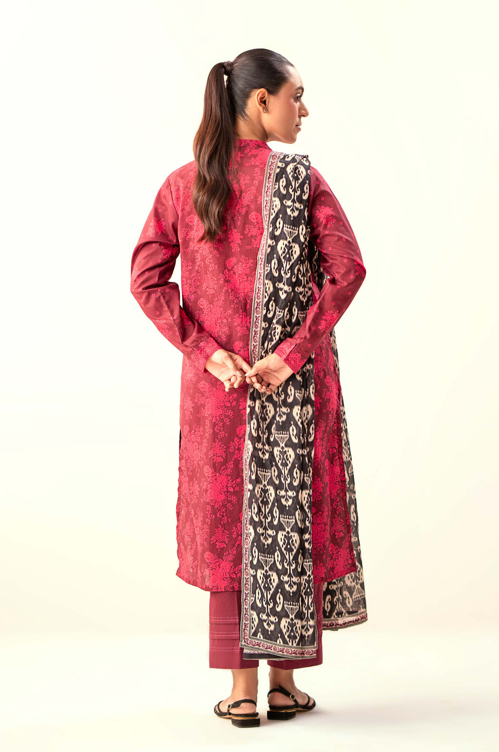 Unstitched 3 Piece Embroidered Lawn Suit