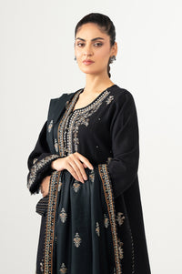 UNSTITCHED EMBROIDERED SUIT