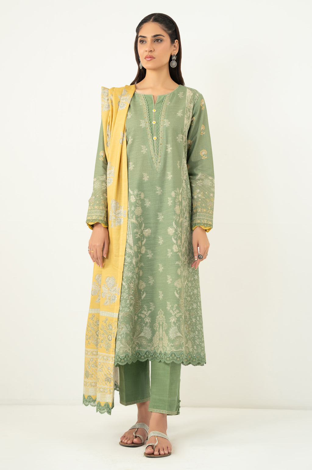 UNSTITCHED EMBROIDERED SUIT