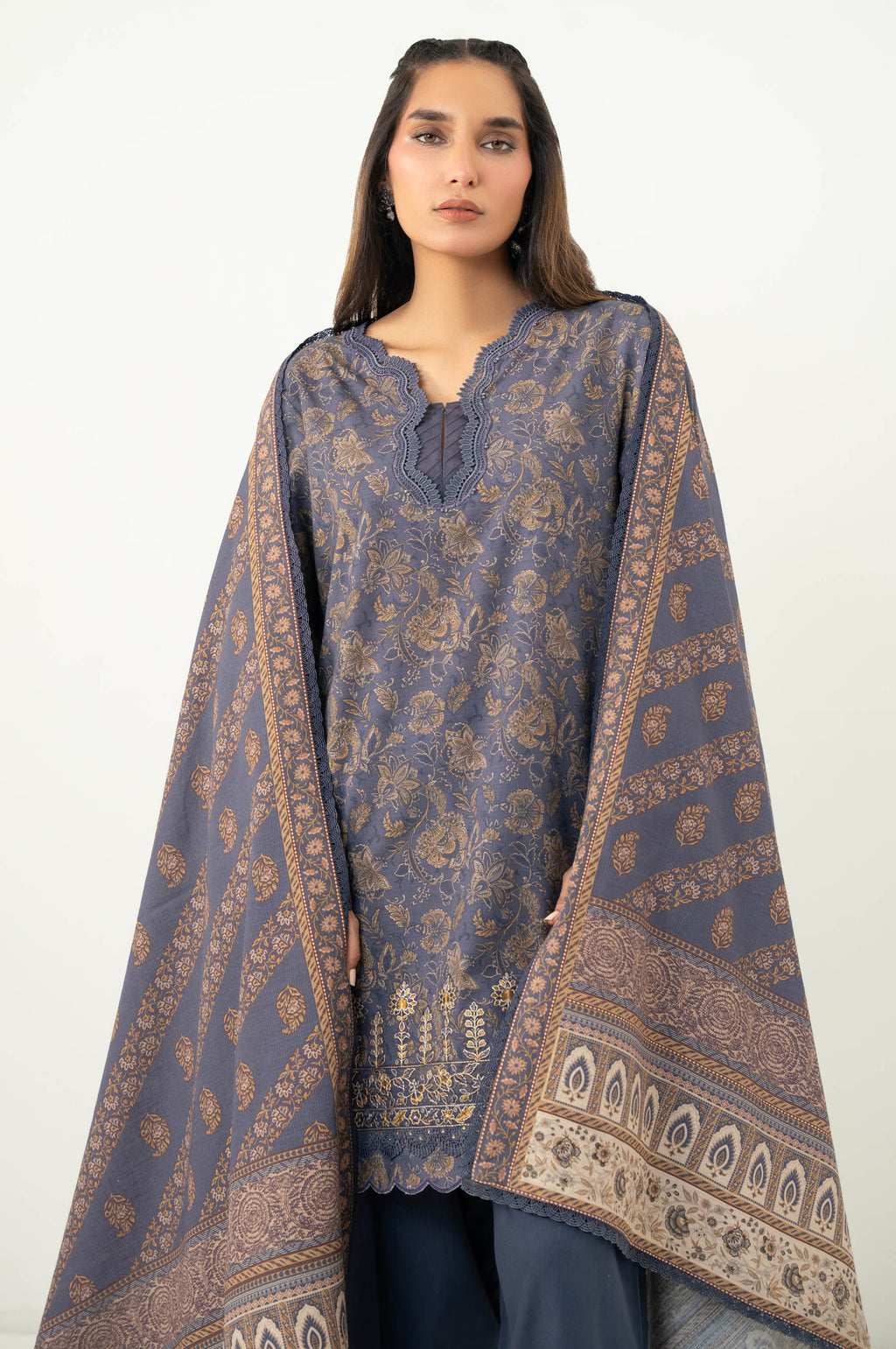 UNSTITCHED EMBROIDERED SUIT