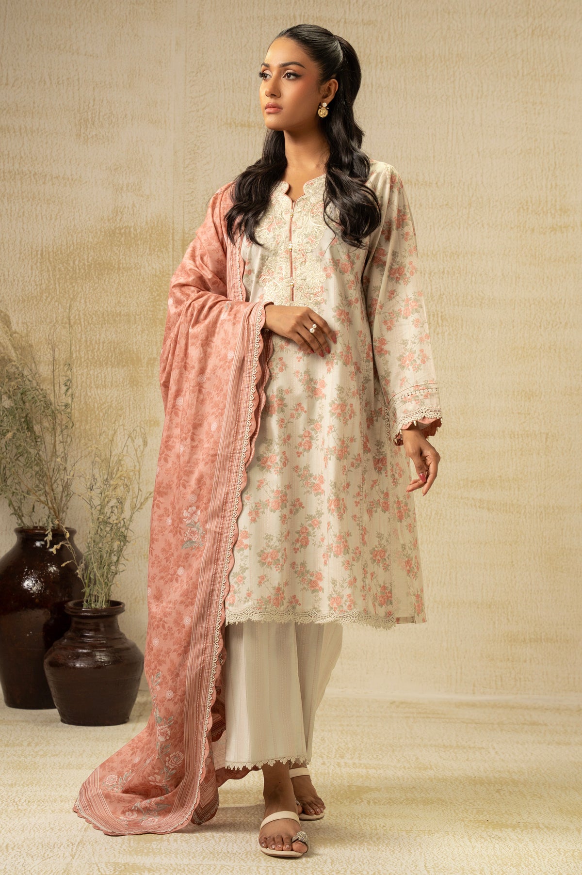 EMBROIDERED LAWN UNSTITCHED 3 PIECE SUIT