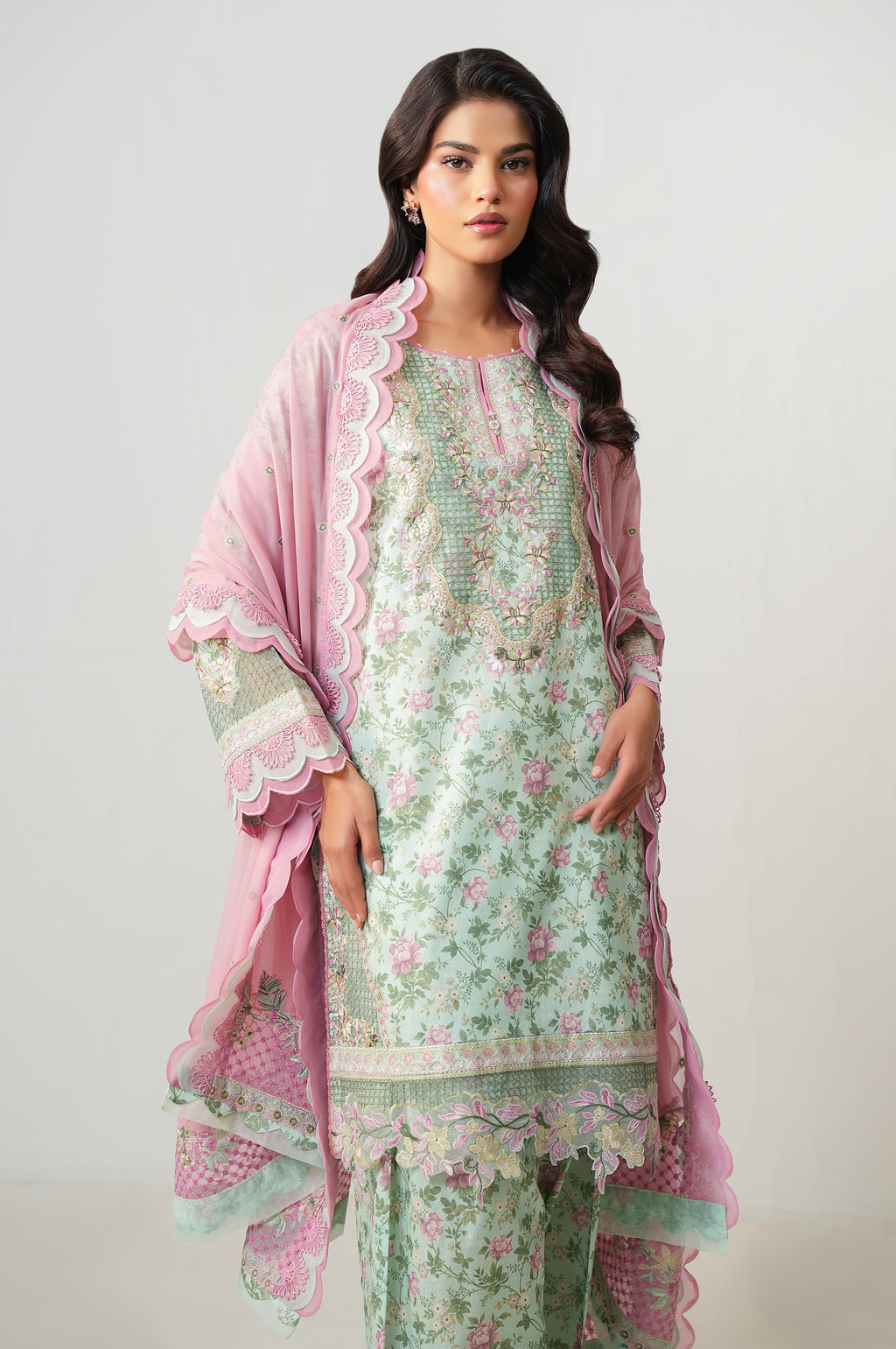 UNSTITCHED EMBROIDERED SUIT