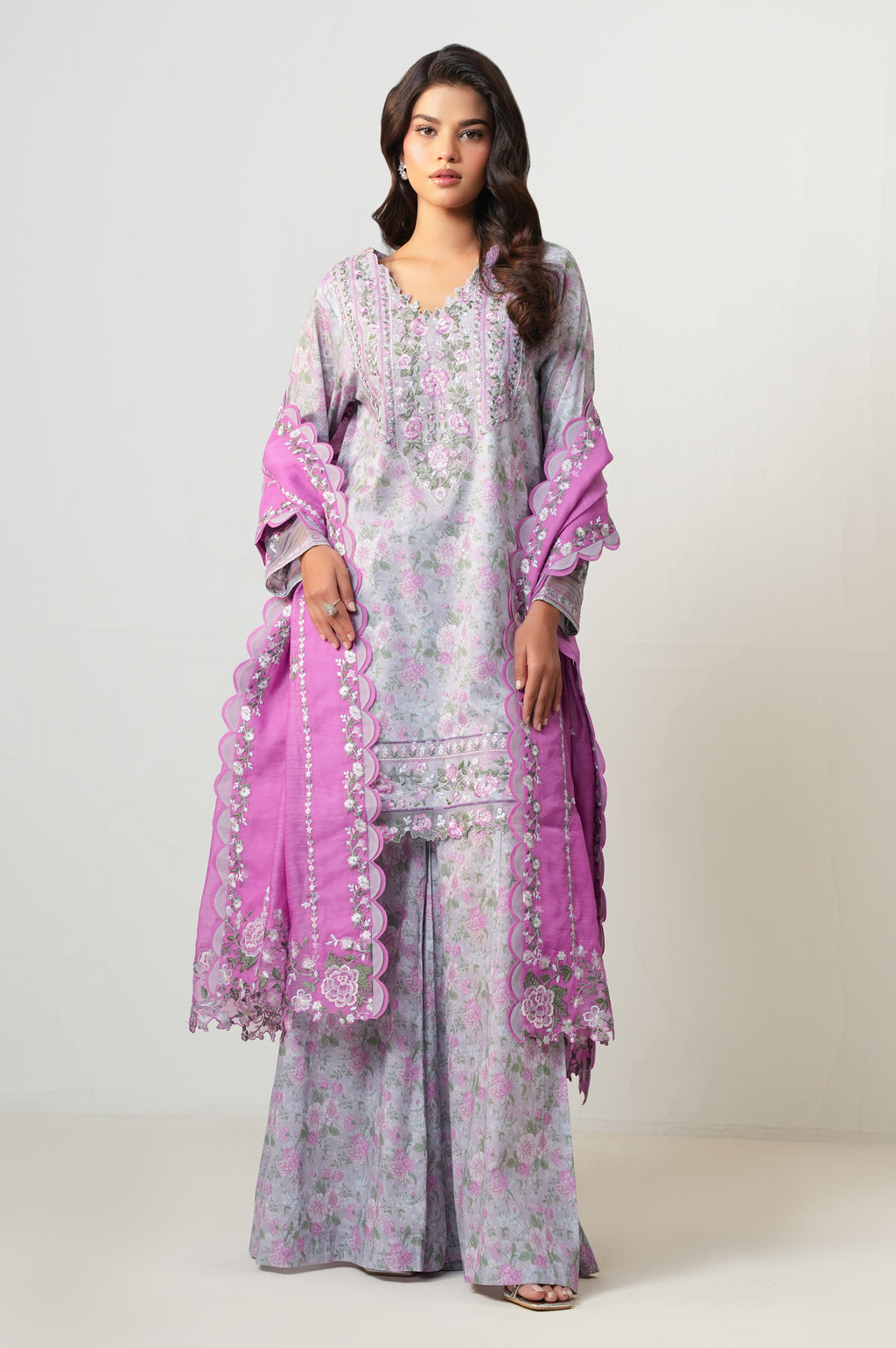 UNSTITCHED EMBROIDERED SUIT