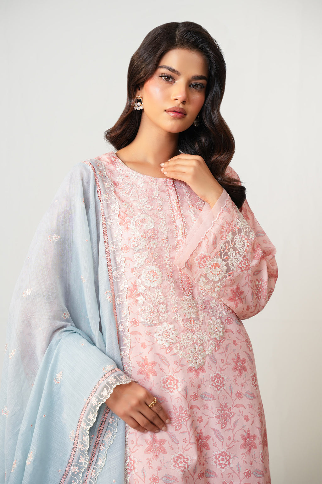 UNSTITCHED EMBROIDERED SUIT