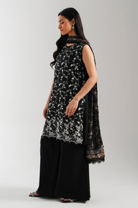 UNSTITCHED EMBROIDERED SUIT