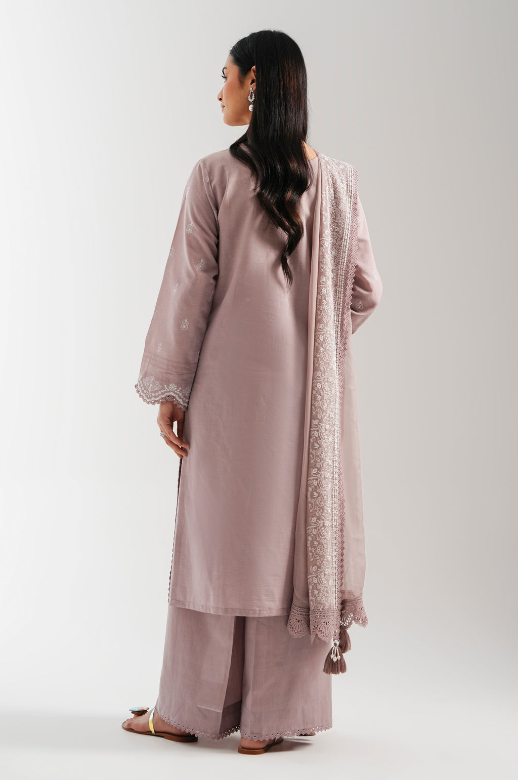 UNSTITCHED EMBROIDERED SUIT