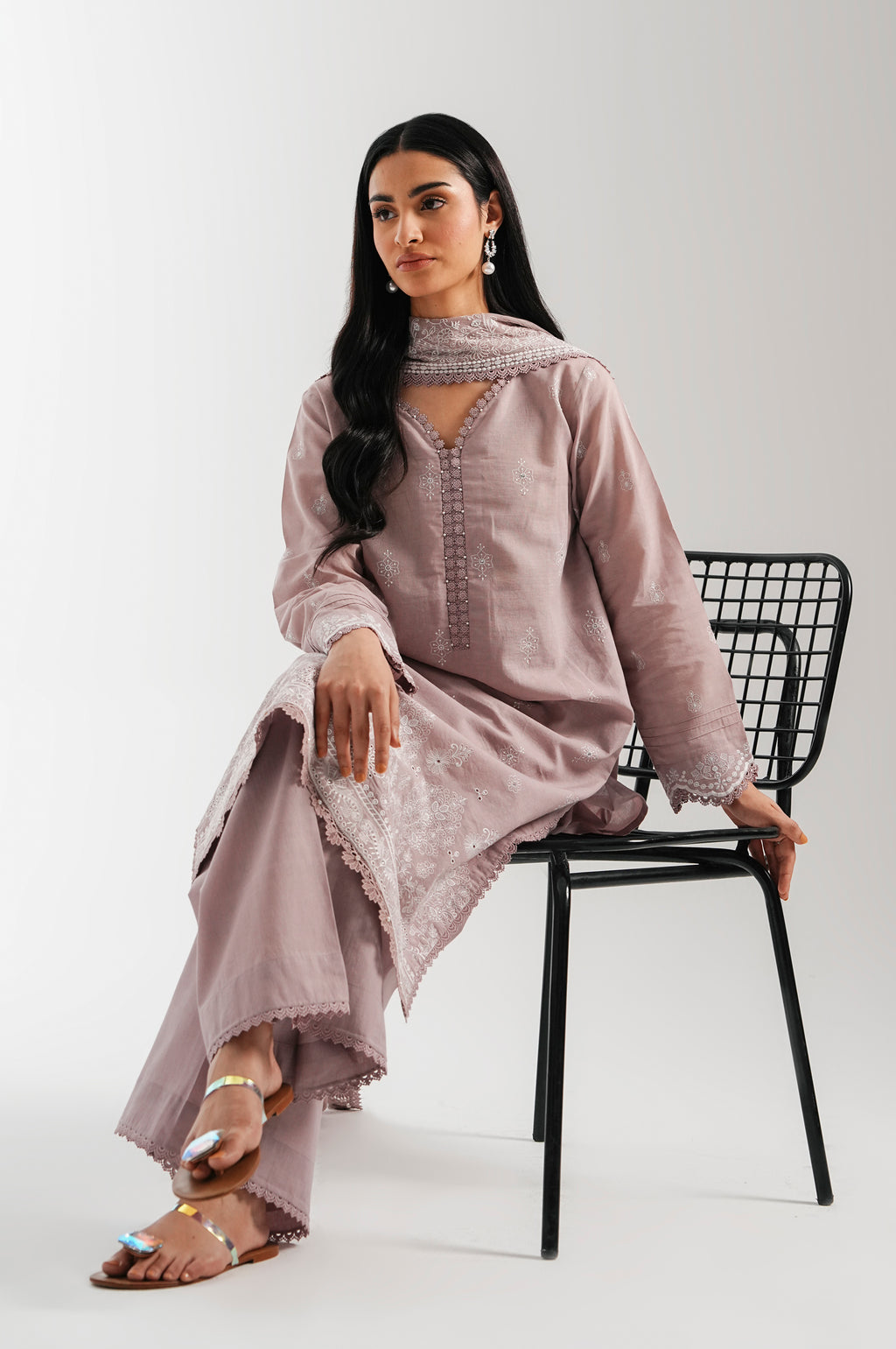UNSTITCHED EMBROIDERED SUIT