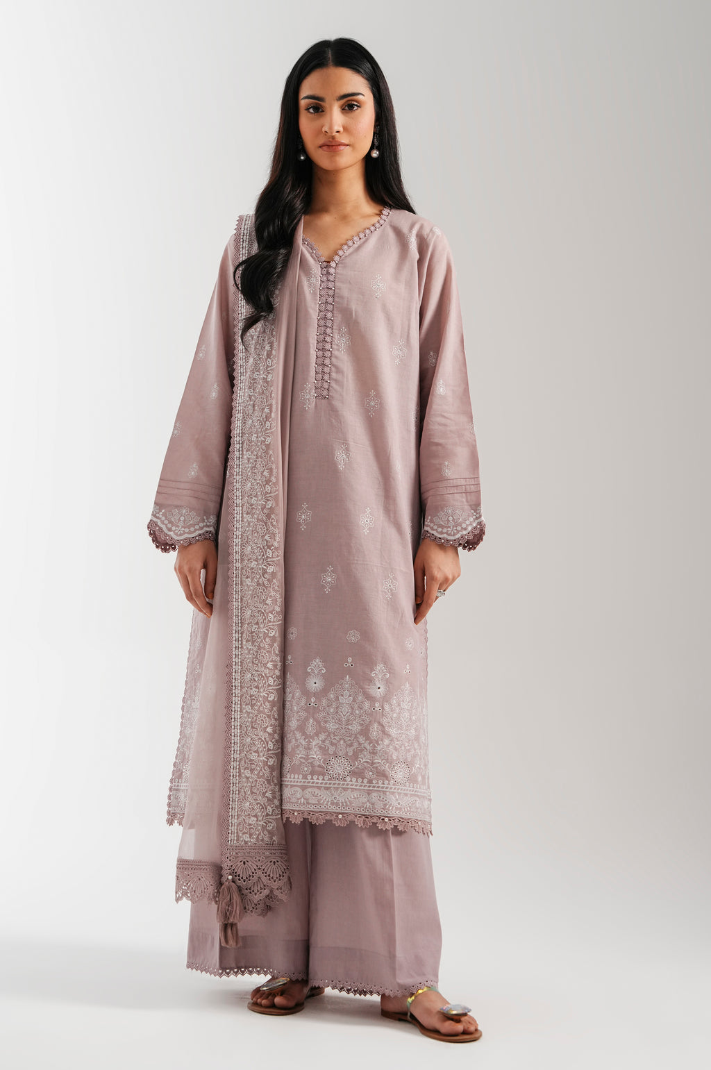 UNSTITCHED EMBROIDERED SUIT