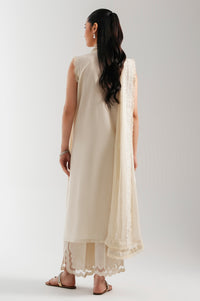 UNSTITCHED EMBROIDERED SUIT