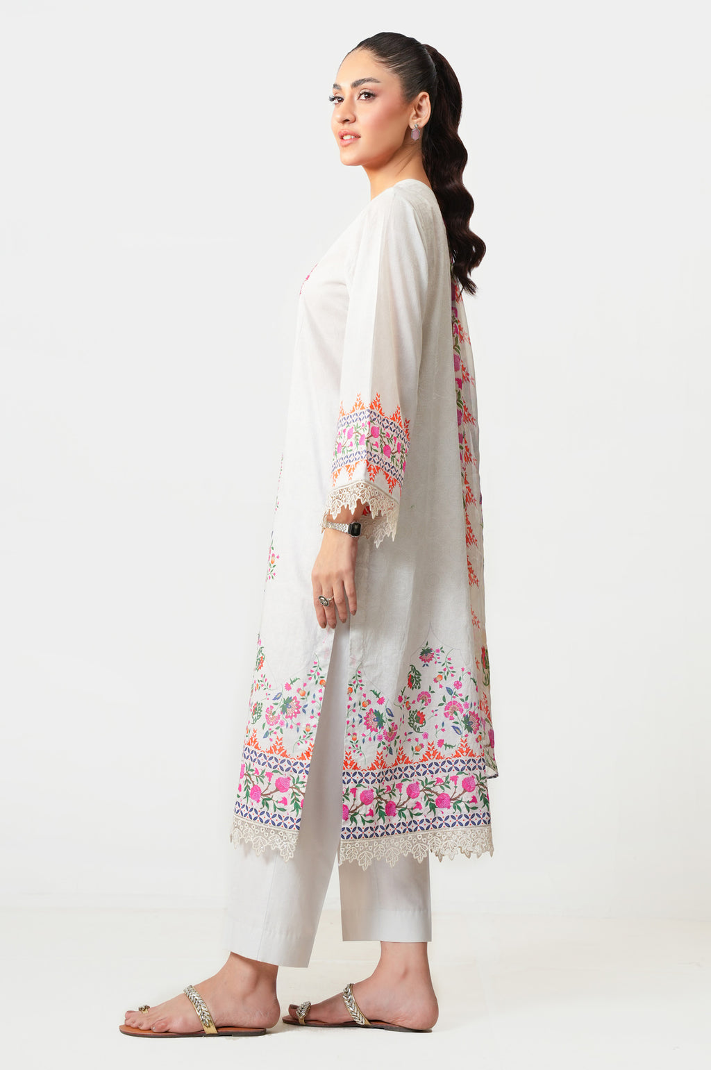 UNSTITCHED EMBROIDERED SUIT
