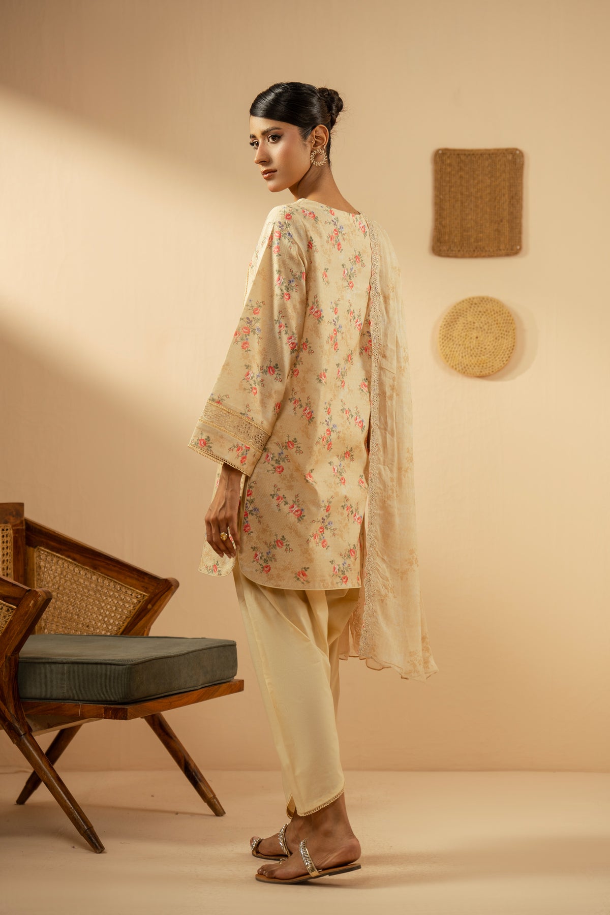 UNSTITCHED 3 PIECE SUIT