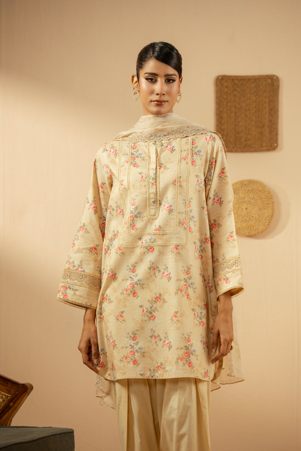 EMBROIDERED LAWN UNSTITCHED 3 PIECE SUIT