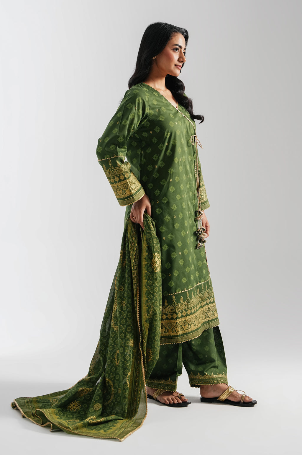 UNSTITCHED PRINTED SUIT