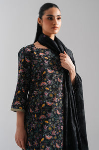 UNSTITCHED PRINTED SUIT