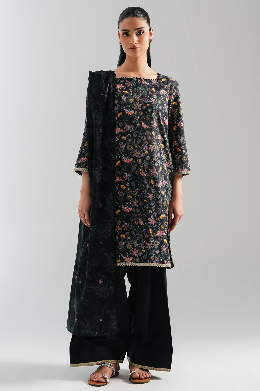 UNSTITCHED PRINTED SUIT