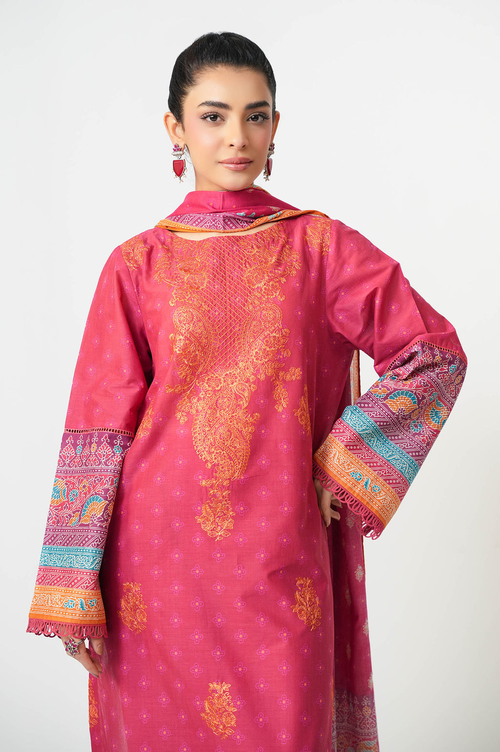 UNSTITCHED EMBROIDERED SUIT