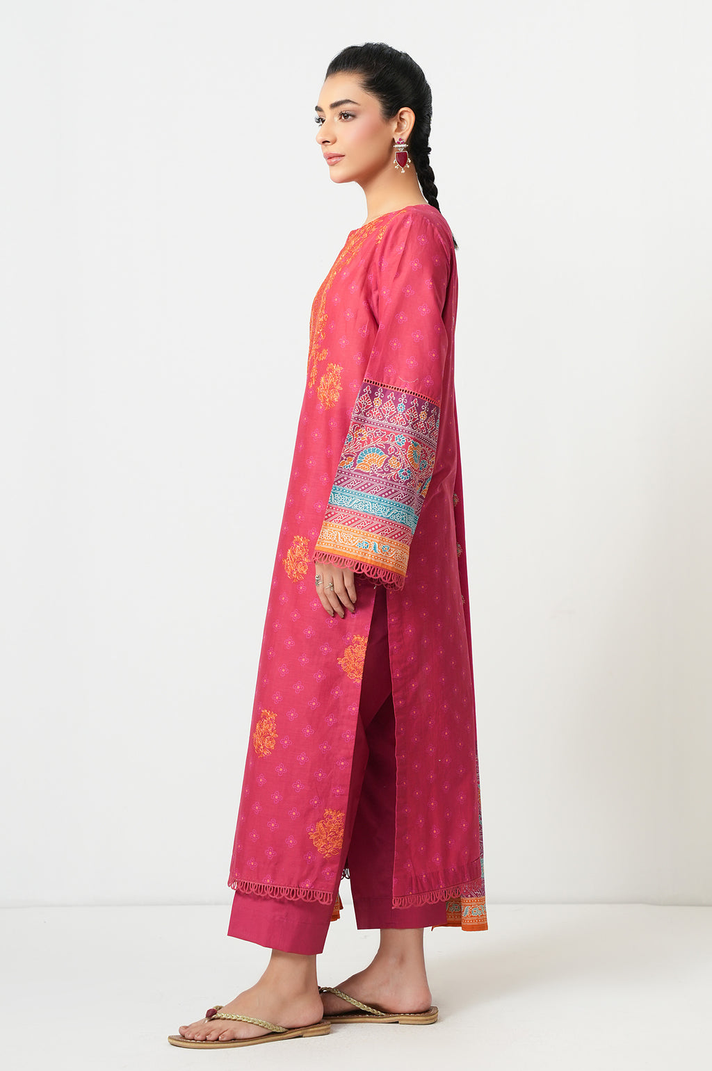 UNSTITCHED EMBROIDERED SUIT