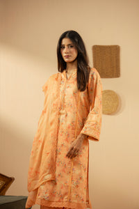 EMBROIDERED LAWN UNSTITCHED 3 PIECE SUIT