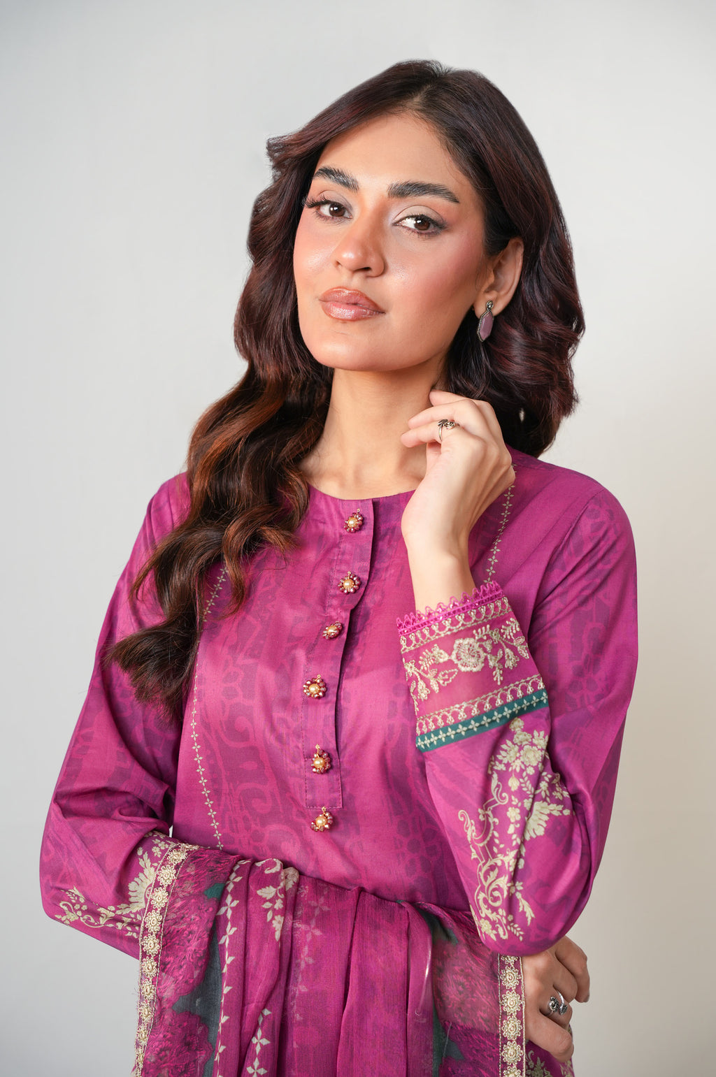 UNSTITCHED EMBROIDERED SUIT