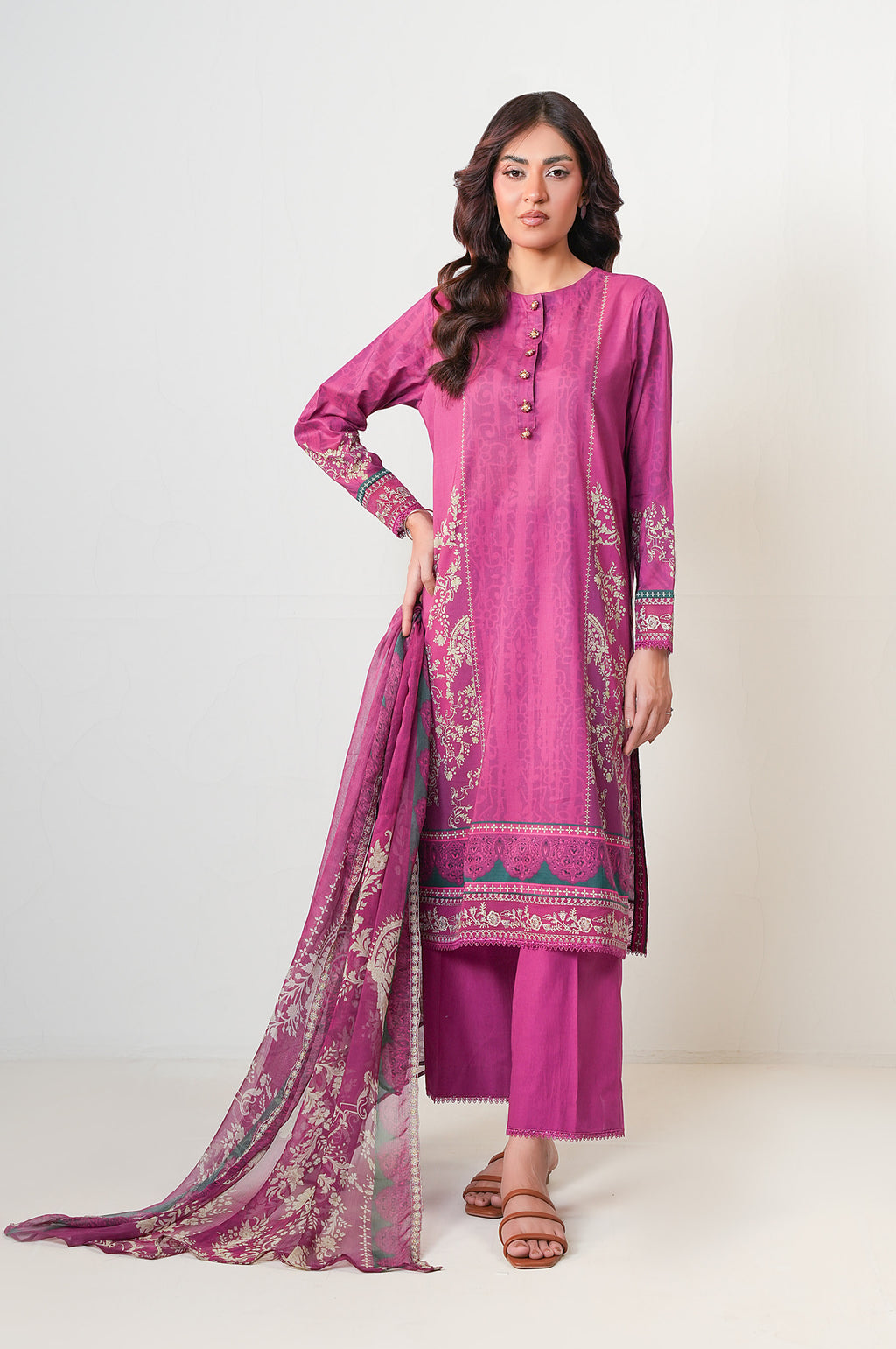 UNSTITCHED EMBROIDERED SUIT