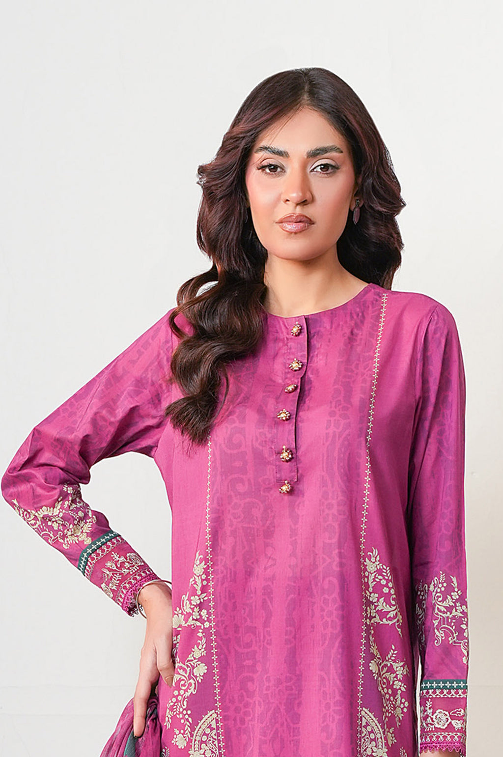 UNSTITCHED EMBROIDERED SUIT