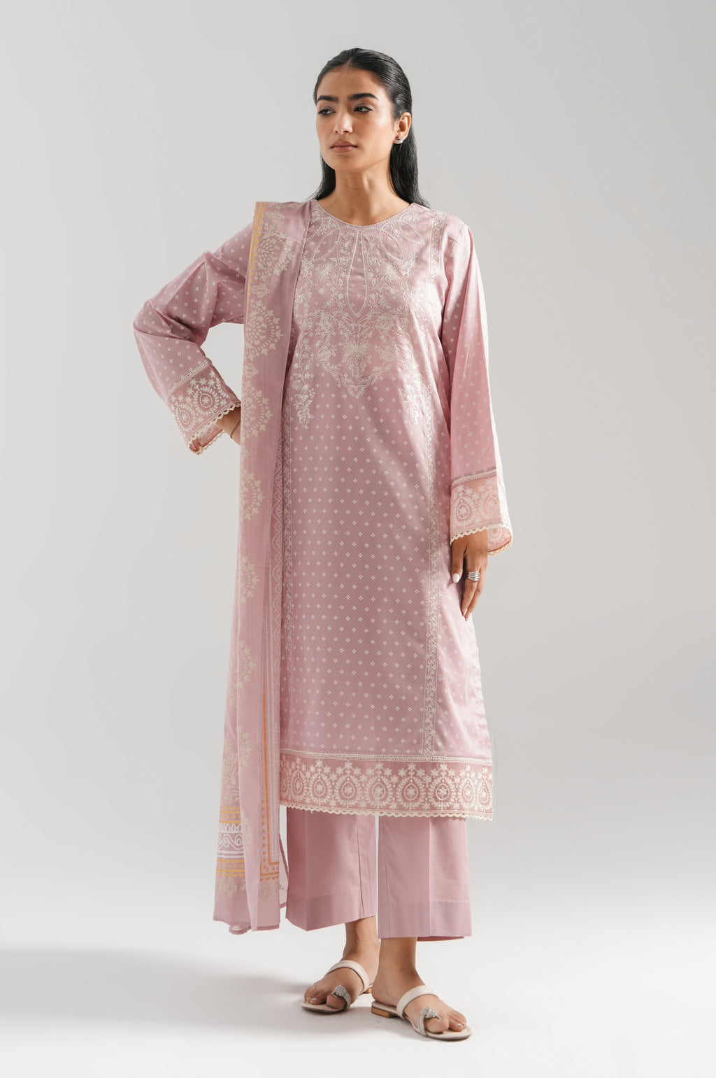 UNSTITCHED EMBROIDERED SUIT