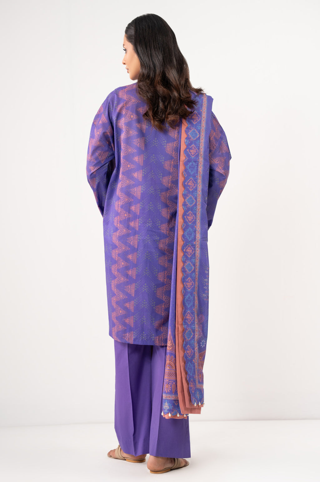 UNSTITCHED PRINTED SUIT