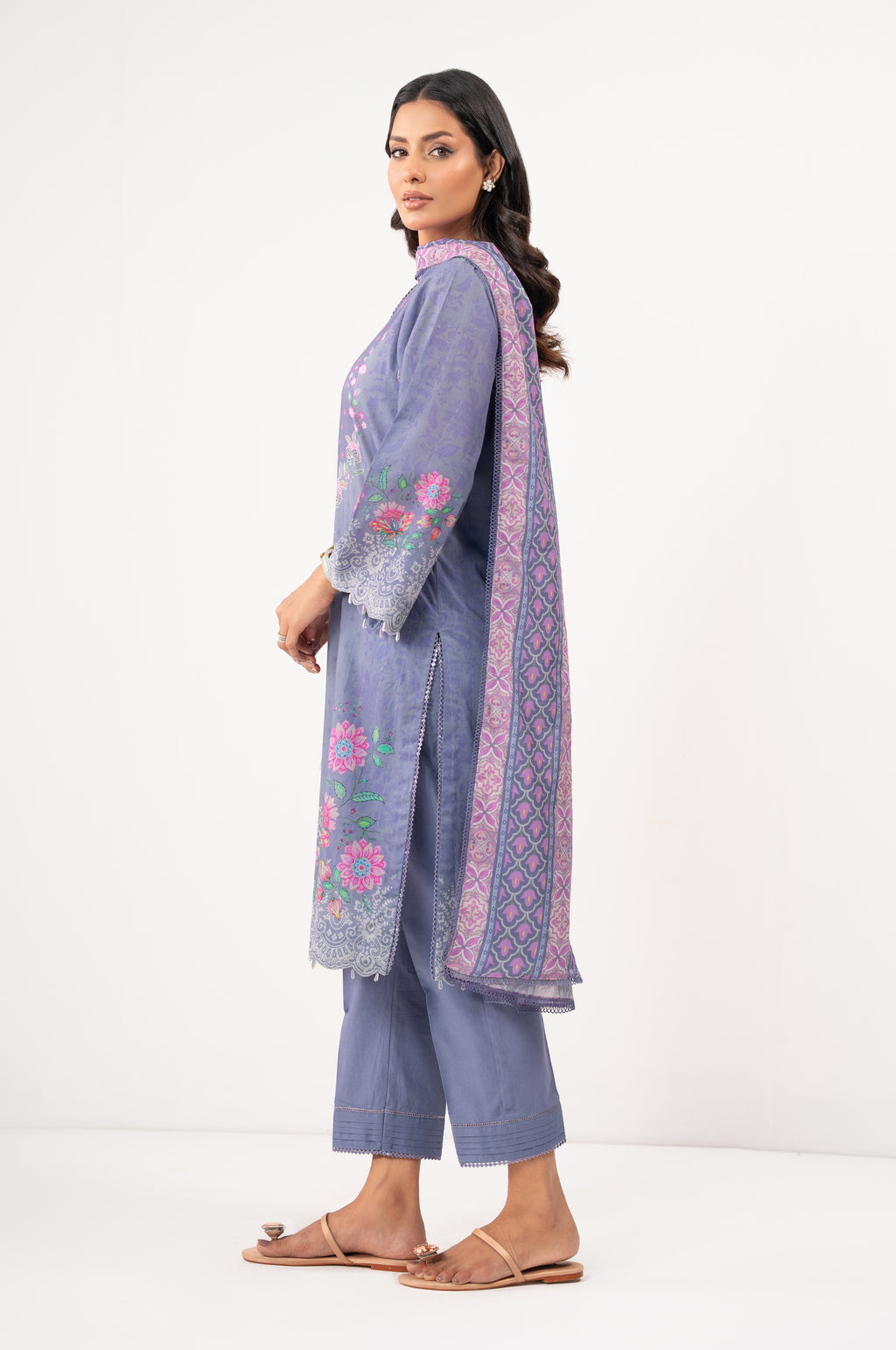 UNSTITCHED PRINTED SUIT