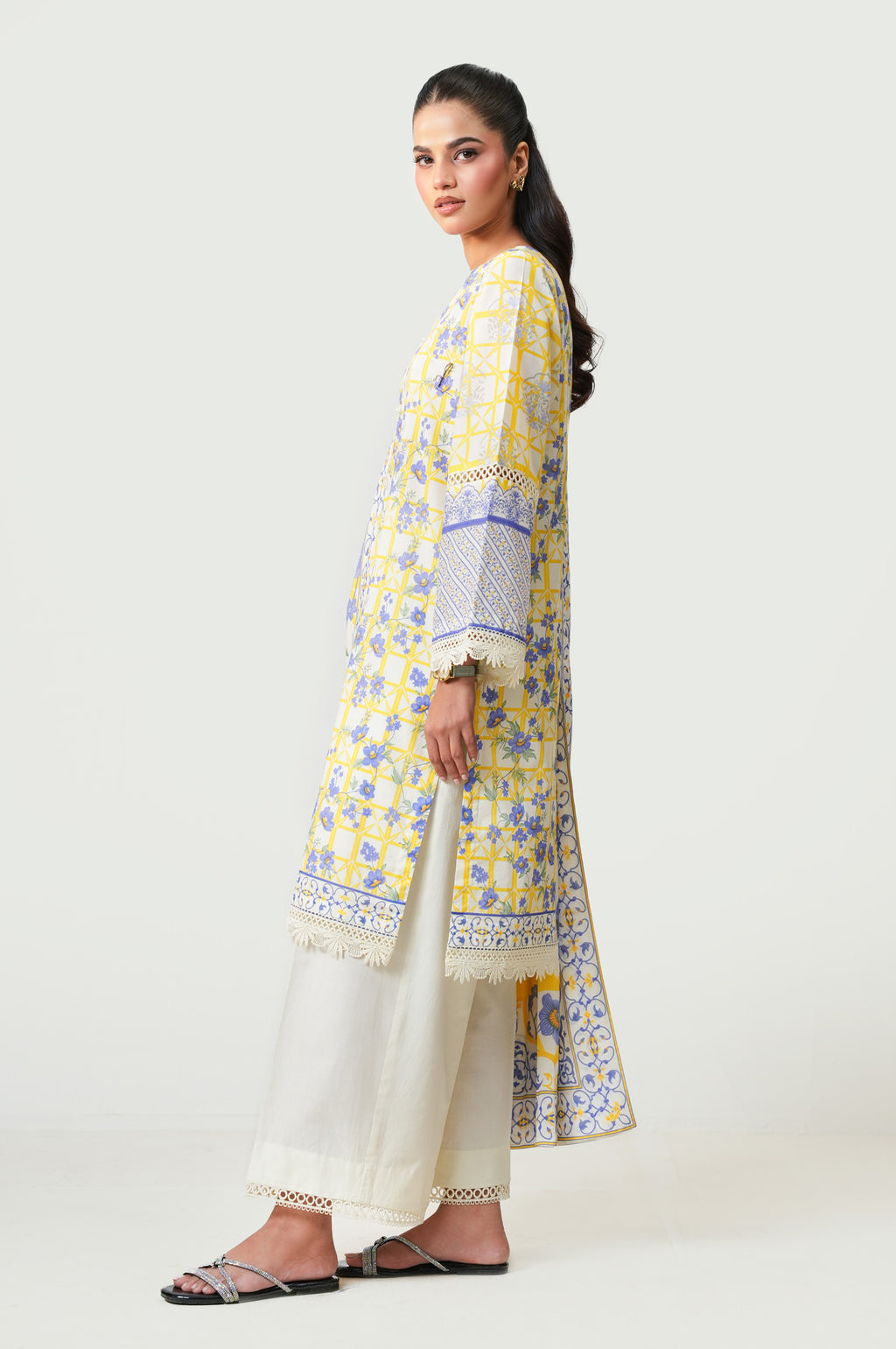 UNSTITCHED PRINTED SUIT