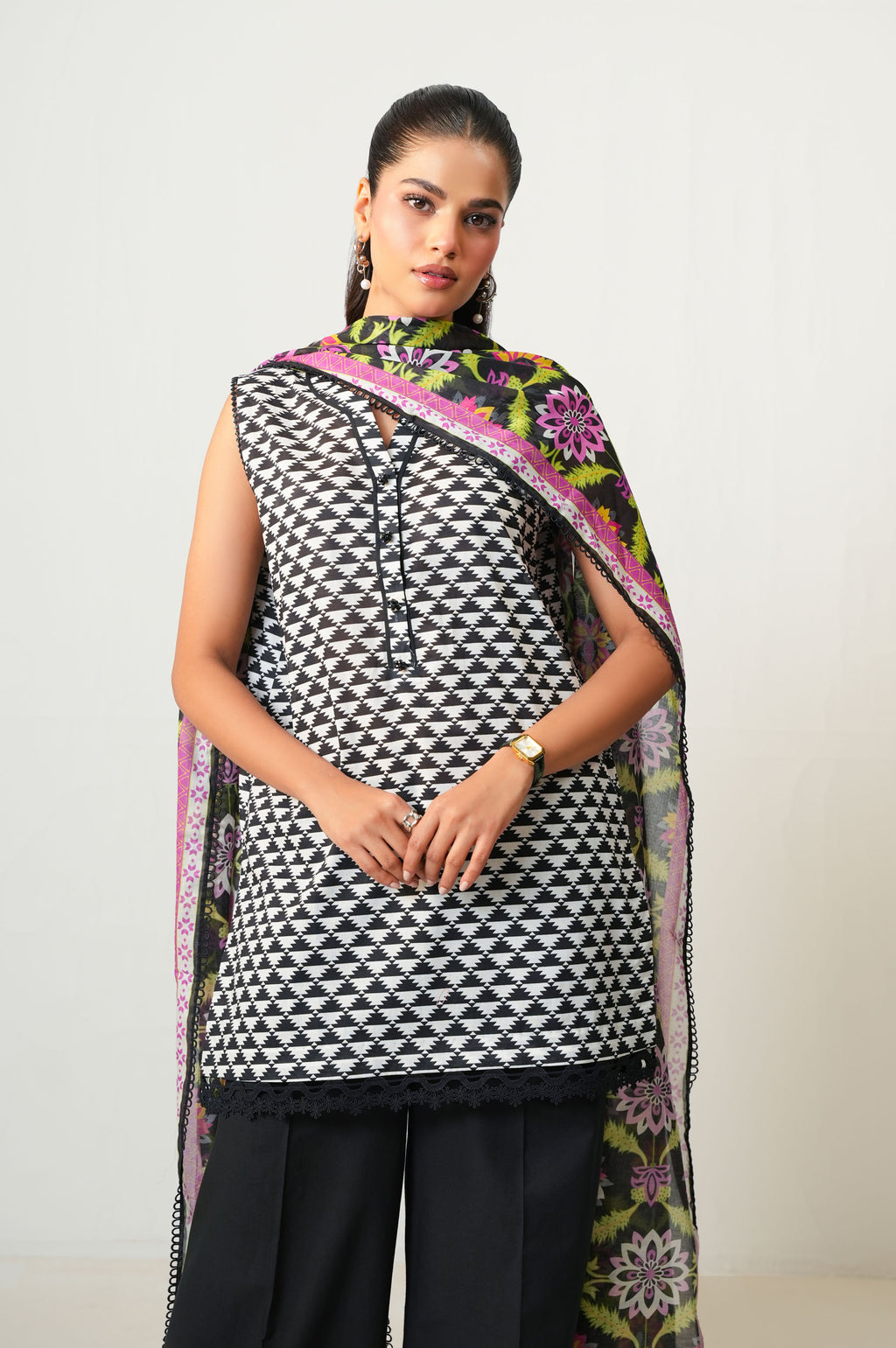 Unstitched 3 Piece Digital Printed Lawn Suit