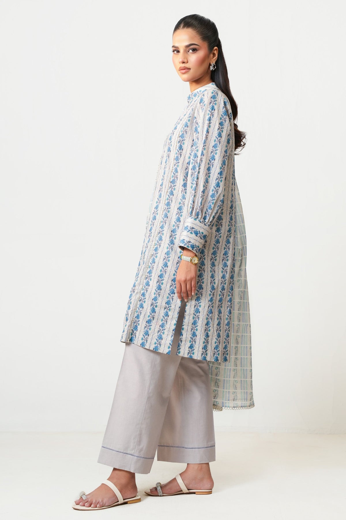UNSTITCHED PRINTED SUIT