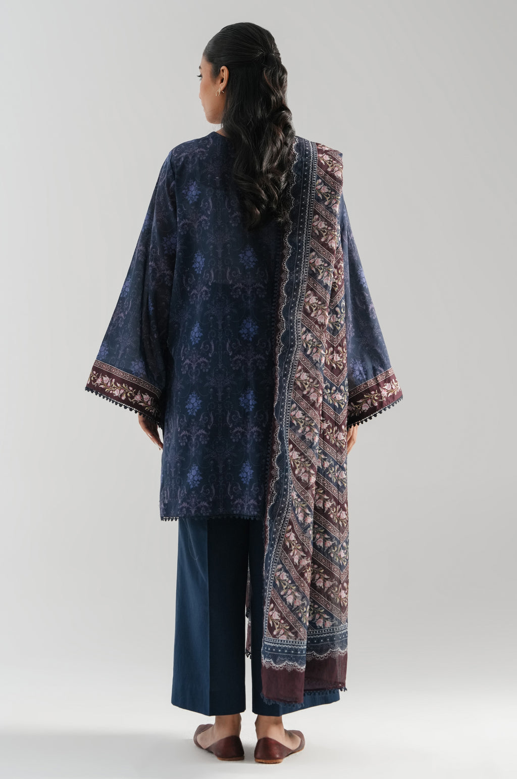 UNSTITCHED PRINTED SUIT