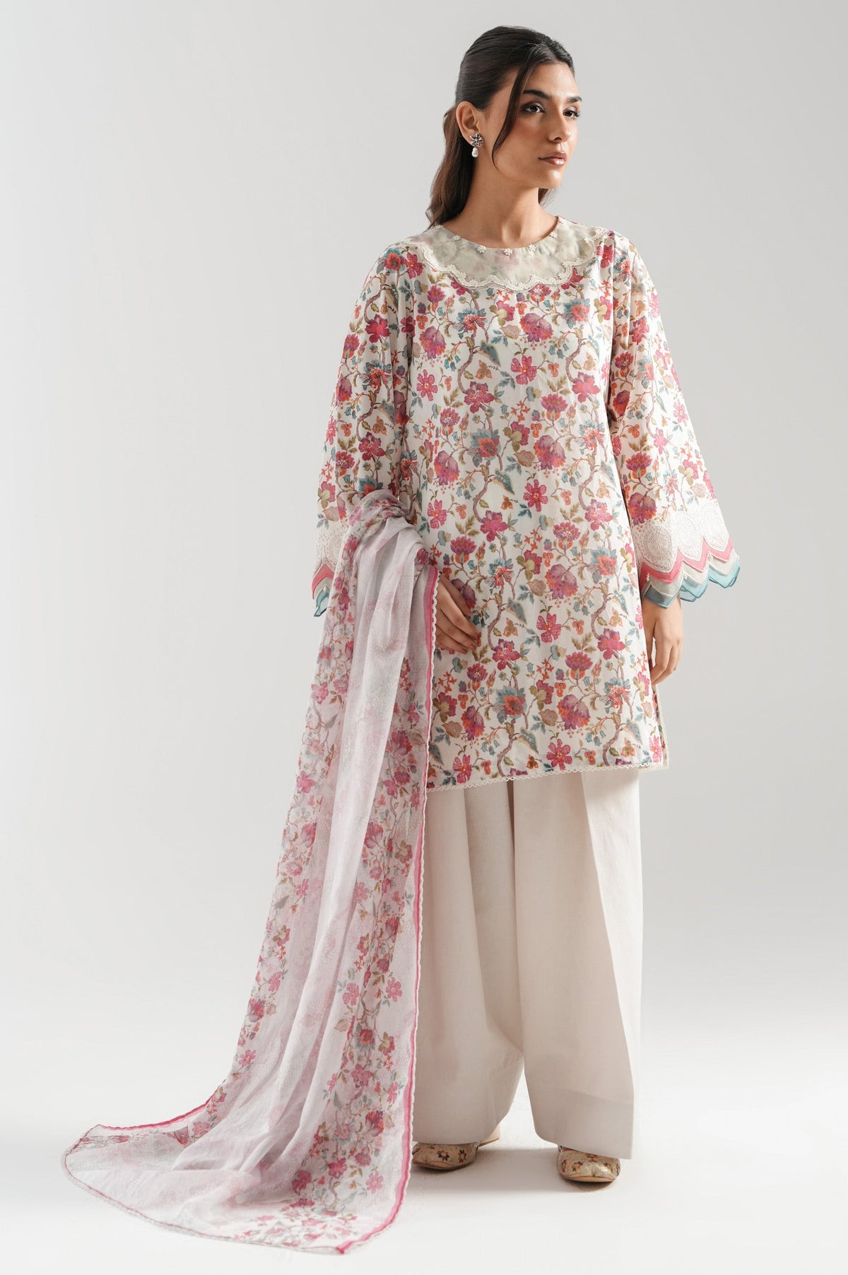 UNSTITCHED PRINTED SUIT